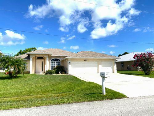 2801 SE Rawlings Road - Home Sweet Home!