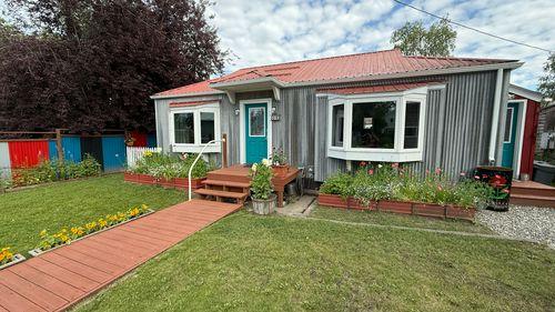 Front of house from 5th ave