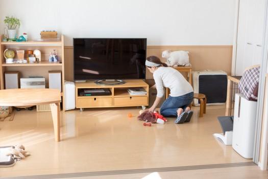 Organizing Living Room with Kids